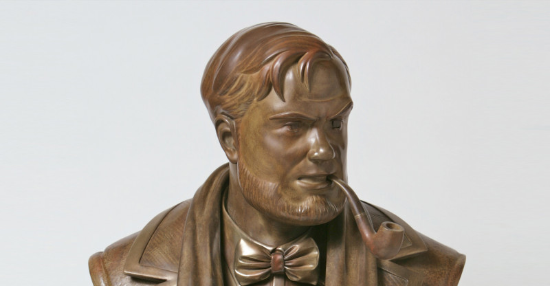  Mortimer buste 