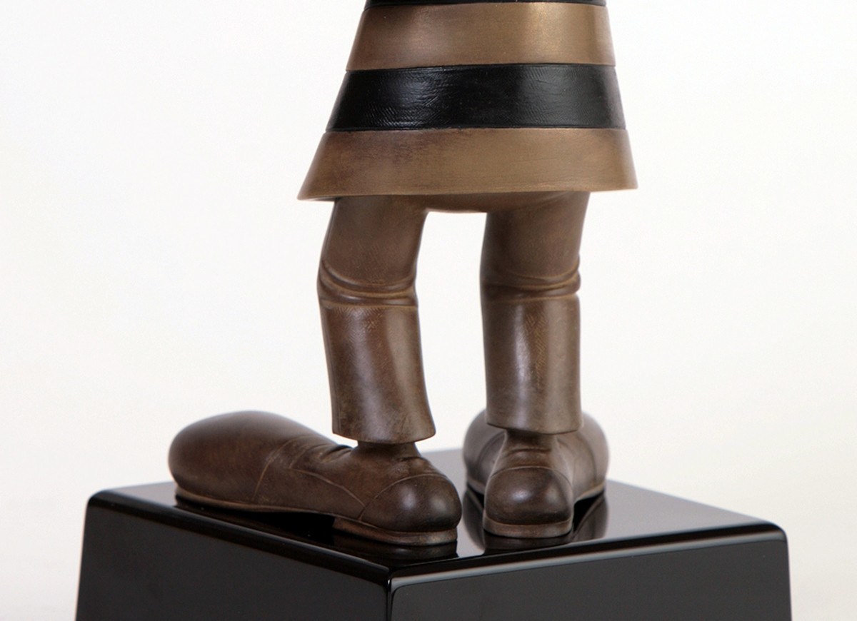 Joe dalton bronze horizontal